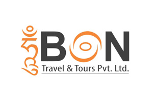 Travels logo 